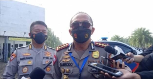 
					Polda Metro Tiadakan Ganjil Genap di Jakarta Selama Libur Lebaran.
