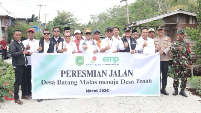 
 Bupati Asmar Resmikan Jalan Batang Malas–Tenan Sepanjang 1,8 Km