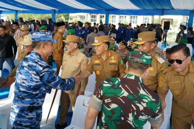 
 Bupati Asmar Hadiri Apel Kesiapsiagaan Karhutla Nasional 2026 di Pekanbaru