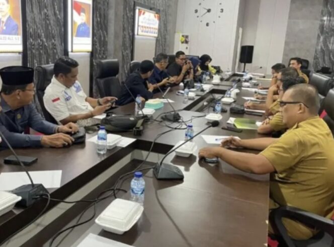 
 Komisi II DPRD Meranti Bahas Strategi Jemput Anggaran Pusat untuk Infrastruktur