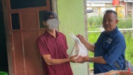 JMSI Inhil Tebar Kepedulian Ramadan, Salurkan Paket Lebaran kepada Masyarakat