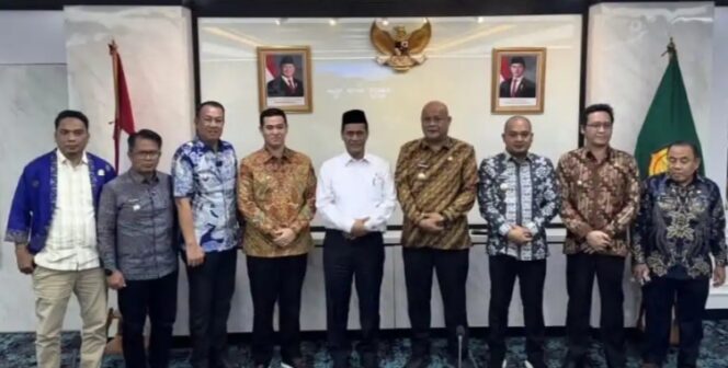 
 Sopandi Dampingi Pemkab, Usulkan Program Pertanian Strategis ke Kementan