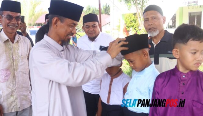 
 Khitanan Massal di Selatpanjang, Puluhan Anak Dapat Layanan Gratis