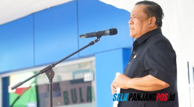 
 Plt Gubernur Riau, SD Hariyanto