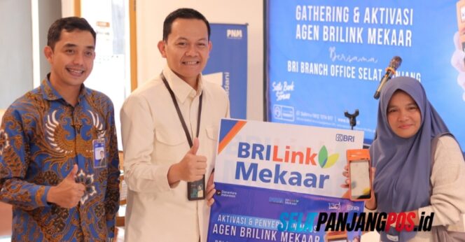 
 BRI BO Selatpanjang Pererat Silaturahmi Bersama Mitra PNM BRILink Merak Meranti