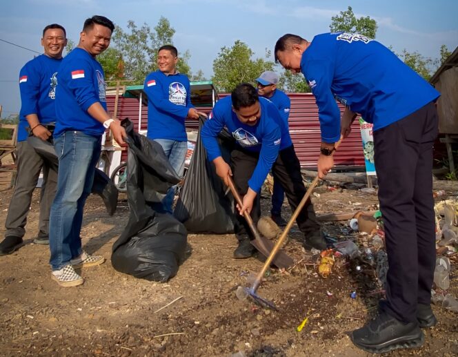 
 Demokrat Meranti Ajak Kader Jaga Lingkungan Lewat Gerakan Langit Biru