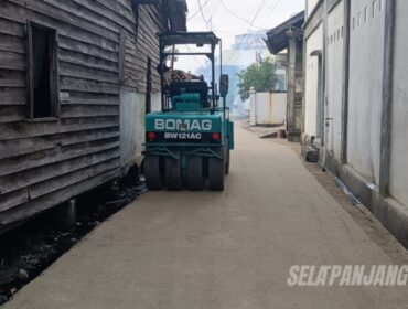 Foto : Proyek Peningkatan jalan panggaram Selatpanjang Kota
