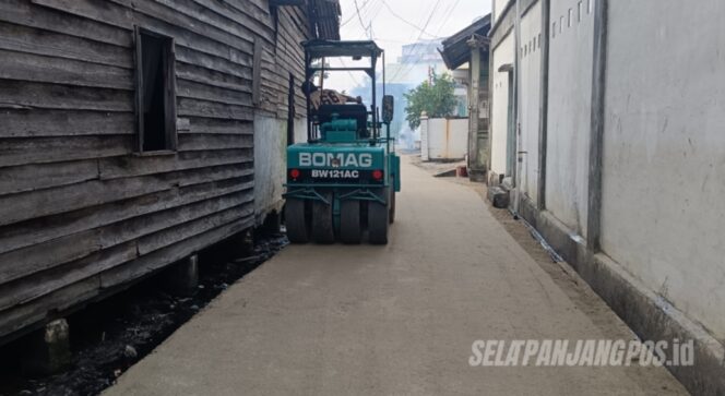 
 Foto : Proyek Peningkatan jalan panggaram Selatpanjang Kota