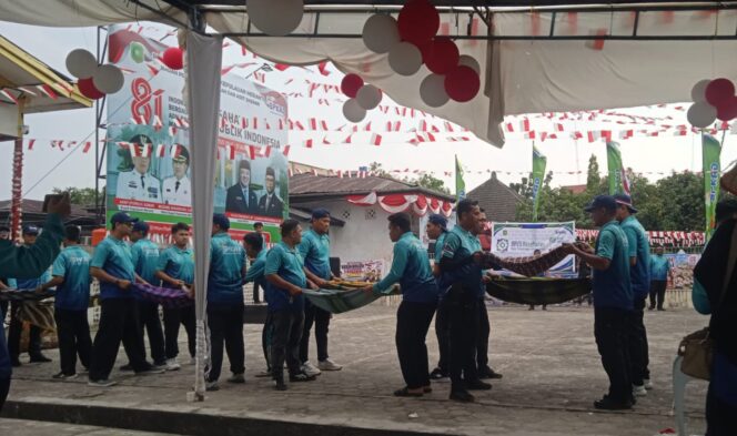 
 Semarak HUT RI ke-81, BPKAD Meranti Adu Kekompakan Lewat Beragam Lomba