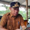 Kepala Desa Kepau Baru Acat menyampaikan harapan agar PLN ULP Selatpanjang segera menambah kapasitas mesin untuk memenuhi kebutuhan listrik masyarakat.