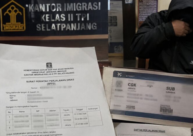 
 Ilustrasi hasil kecerdasan buatan (AI) yang menggambarkan dugaan penyimpangan Surat Perintah Perjalanan Dinas (SPPD) di lingkungan Kantor Imigrasi Selatpanjang. Dugaan tersebut masih memerlukan verifikasi dan klarifikasi dari pihak terkait.